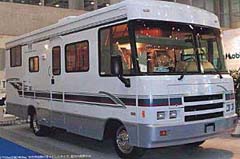 ウィネベーゴ WCF25RC