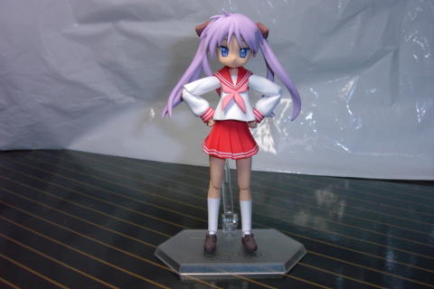 かがみによくあるポーズその1