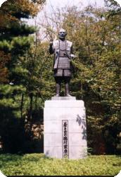 徳川家康像