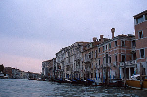 venice02.jpg (22901 oCg)