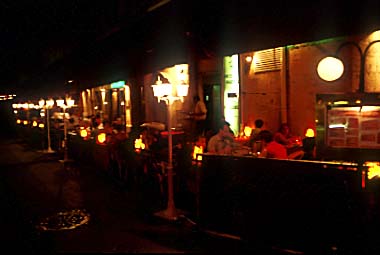 �O�̃e�[�u���͂ǂ��������ς��B