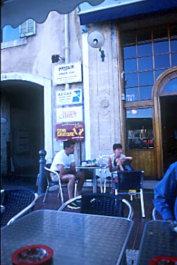 �J�t�F�ŗD��Ȓ��H