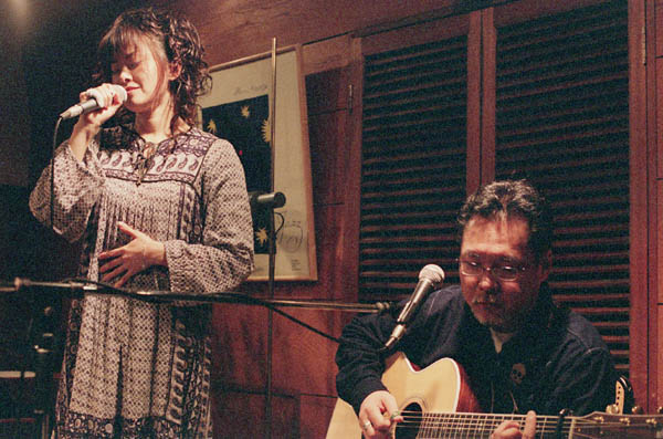 shimon016 2003.2.23 Shimon Acoustic Live with Momotaro (03)