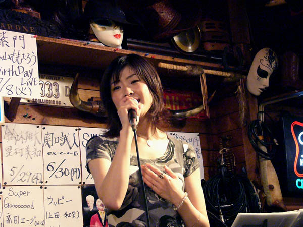 shimon049 2003.5.17 ����A�R�[�X�e�B�b�N���C�u in �V�h�}���[�l(13)