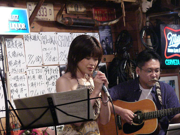 2003.7.8����A�R�[�X�e�B�b�N���C�uin�V�h�}���[�l<BR>�������낤Birthday���C�u(01)