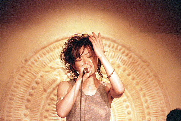 shimon076 2003.8.9����A�R�[�X�e�B�b�N���C�uin���肸��(03)