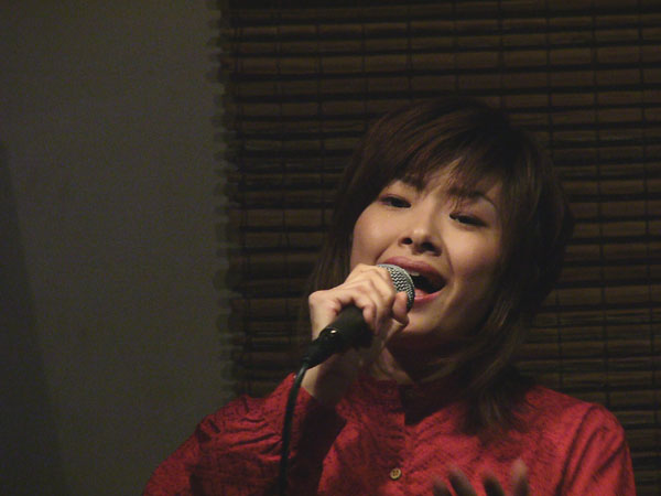 shimon131 2003.11.2 ����A�R�[�X�e�B�b�N���C�uin�Ԃ�������(11)