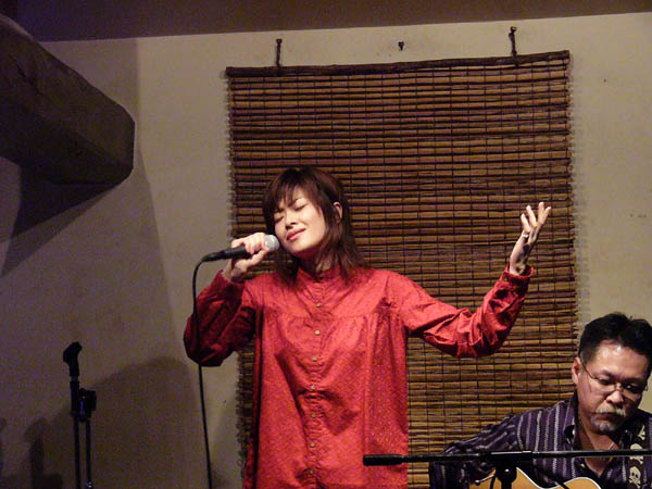 shimon136 2003.11.2 ����A�R�[�X�e�B�b�N���C�uin�Ԃ�������(16)