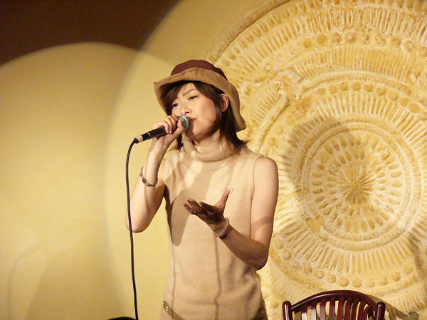 shimon141 2003.11.20 ����A�R�[�X�e�B�b�N���C�uin���肸��(04)