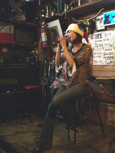 shimon152 2003.12.19����A�R�[�X�e�B�b�N���C�uin�V�h�}���[�l(02)