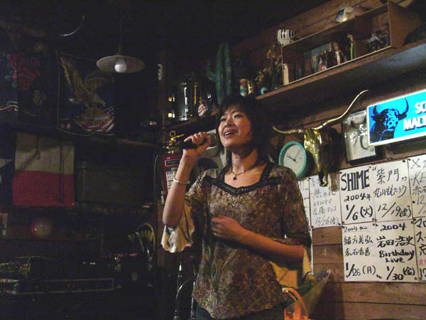 shimon158 2003.12.19����A�R�[�X�e�B�b�N���C�uin�V�h�}���[�l(08)