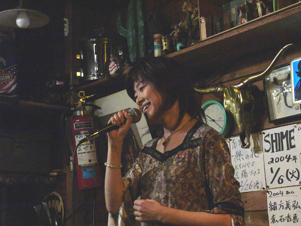 shimon160 2003.12.19����A�R�[�X�e�B�b�N���C�uin�V�h�}���[�l(10)