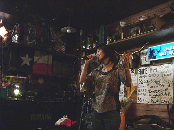 shimon161 2003.12.19����A�R�[�X�e�B�b�N���C�uin�V�h�}���[�l(11)