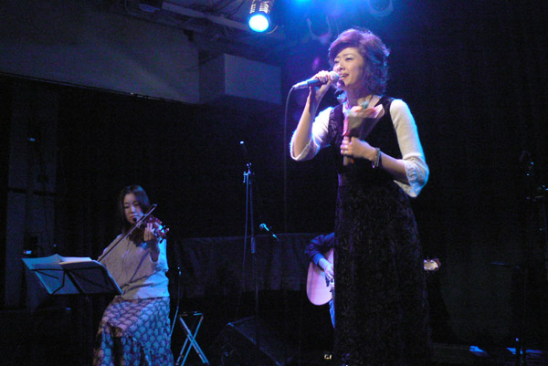 2006.10.12 �`����` Special Birthday Live at �V��switch (09)