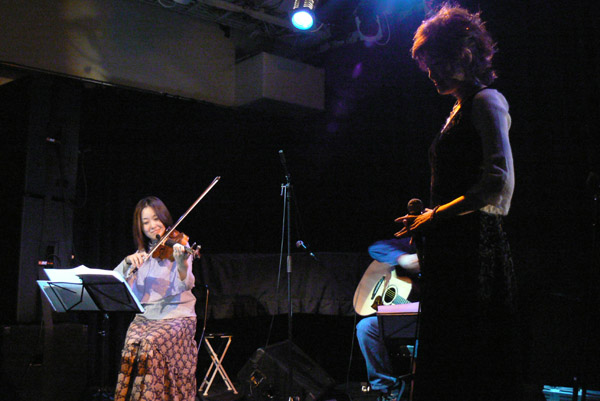 2006.10.12 �`����` Special Birthday Live at �V��switch (10)