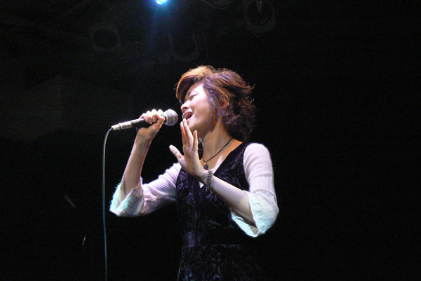 2006.10.12 �`����` Special Birthday Live at �V��switch (17)