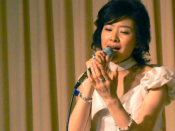 shimon267.jpg 2007. 7.13 ����A�R�[�X�e�B�b�N���C�u at �R�u���y���v(05)