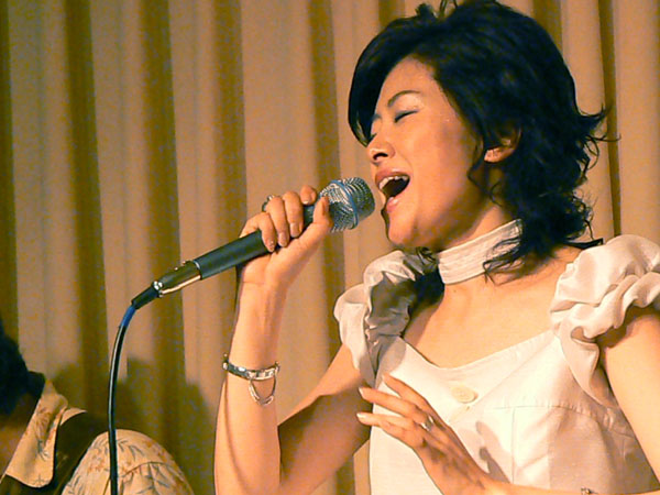 shimon278.jpg 2007. 7.13 ����A�R�[�X�e�B�b�N���C�u at �R�u���y���v(16)