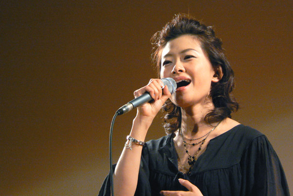 shimon292 2007. 9. 8 ����u�`�����e�B�[���R�~���j�e�B�[�R���T�[�g�vat ���z�O���[���z�[�� (04)