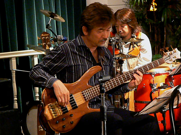 shimon351 2008.12.10����New�A���o���uQualia�v�����L�O���C�u ���ԍ�uBIRDLAND�v(26)