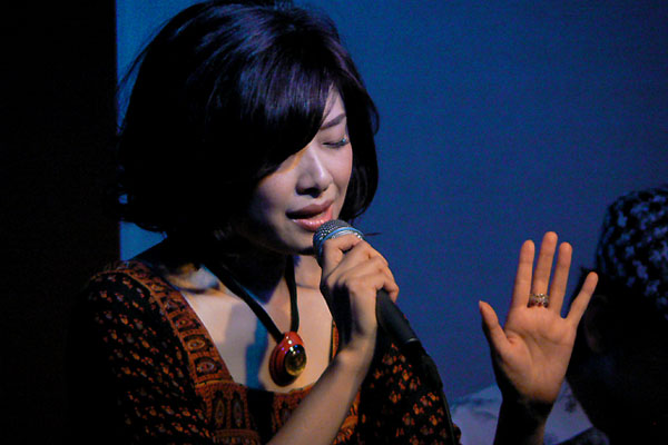 shimon366 2009.9.13 ���� �A�R�[�X�e�B�b�N���C�u 2009 at ���c�n��u���y���c�w�v(09)