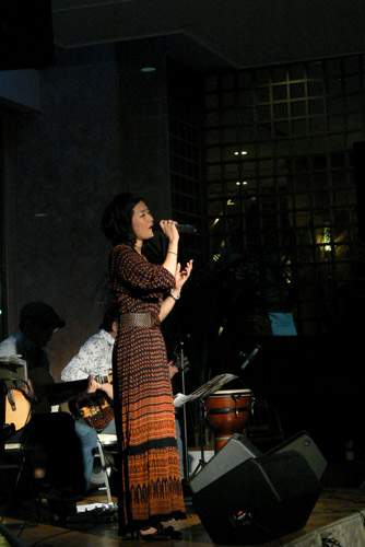 shimon439 2010. 8.21�w����@Bayside Dinner Live�x (18)