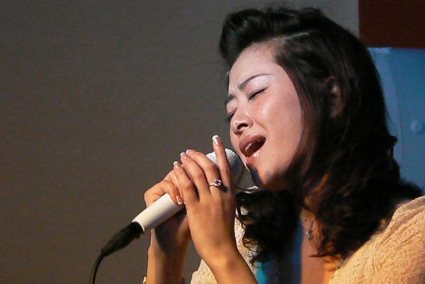 shimon445 2010.10. 9�w���� birthday Live�x (03)