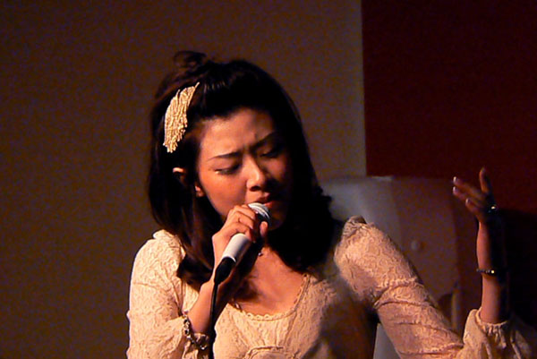 shimon453 2010.10. 9�w���� birthday Live�x (11)