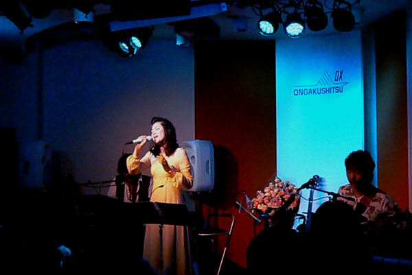 shimon454 2010.10. 9�w���� birthday Live�x (12)