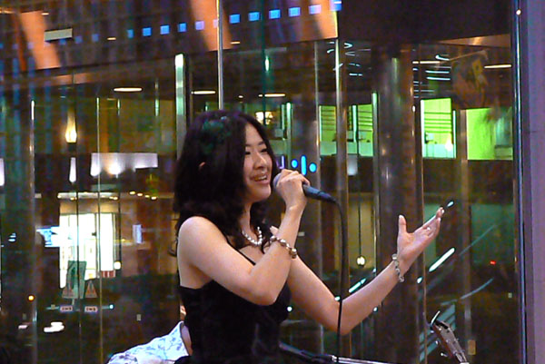 shimon469 2011.2.26 �w���� Dinner Live �uQualia Garden�v�x (11)