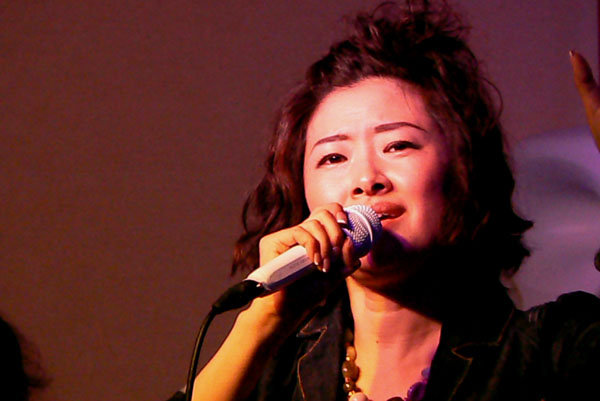 shimon485.jpg 2011.4.15�u���y��DX 2nd ANNIVERSARY�@����Live�v(06) 