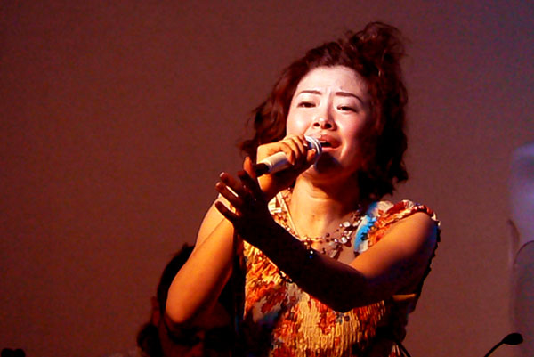 shimon493.jpg 2011.4.15�u���y��DX 2nd ANNIVERSARY�@����Live�v(14) 