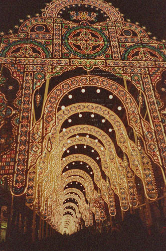 tkymil200402 �����~���i���I�Q�O�O�S�i�Q�j