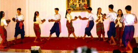 �R�R�i�b�c�_���X