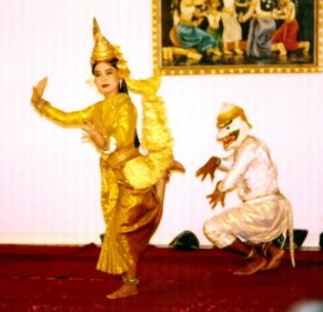 ���[�}�[���i