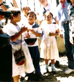 �K�C�h�̎q������