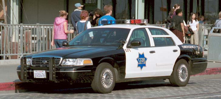 FORD CROWN VICTORIA