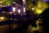 夜の公園：クリックで拡大