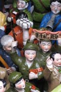 東台路の骨董市：クリックで拡大