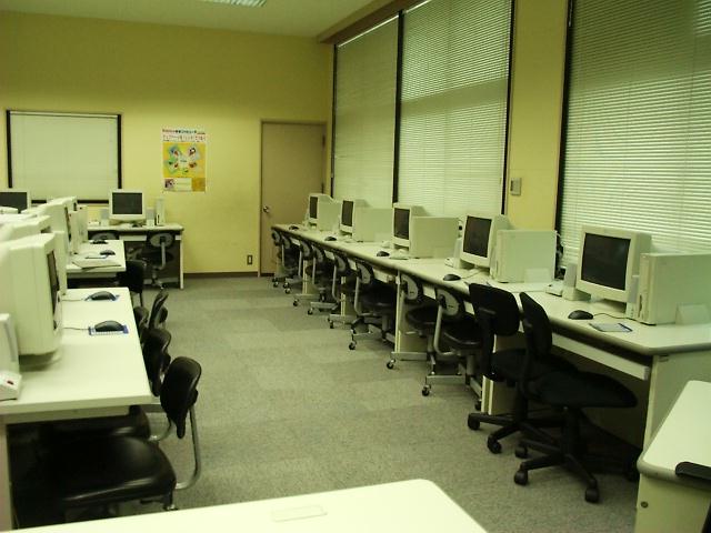 �p�\�R�����������̂P