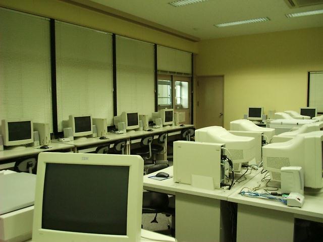 �p�\�R�����������̂Q