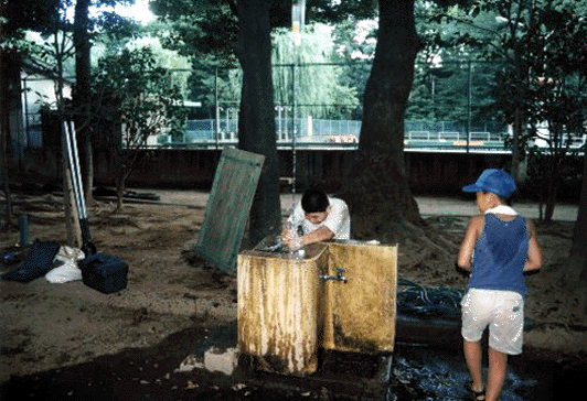 �����݂Ńy�b�g�{�g�����΂�