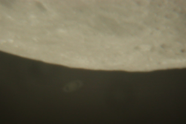 2001年の土星食の写真