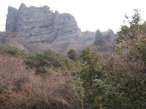 表十二景の一つ”層雲壇”