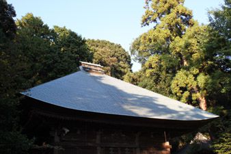 神武寺本堂の薬師堂