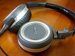AKG K450