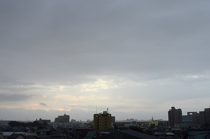 嵐の朝