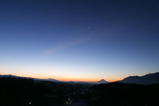 Sunrise at Fujimi-highland