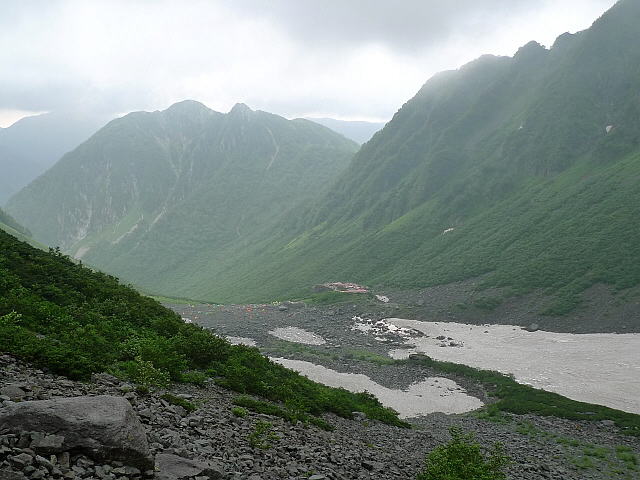 䂩