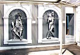 �����ƃh�A�̊G